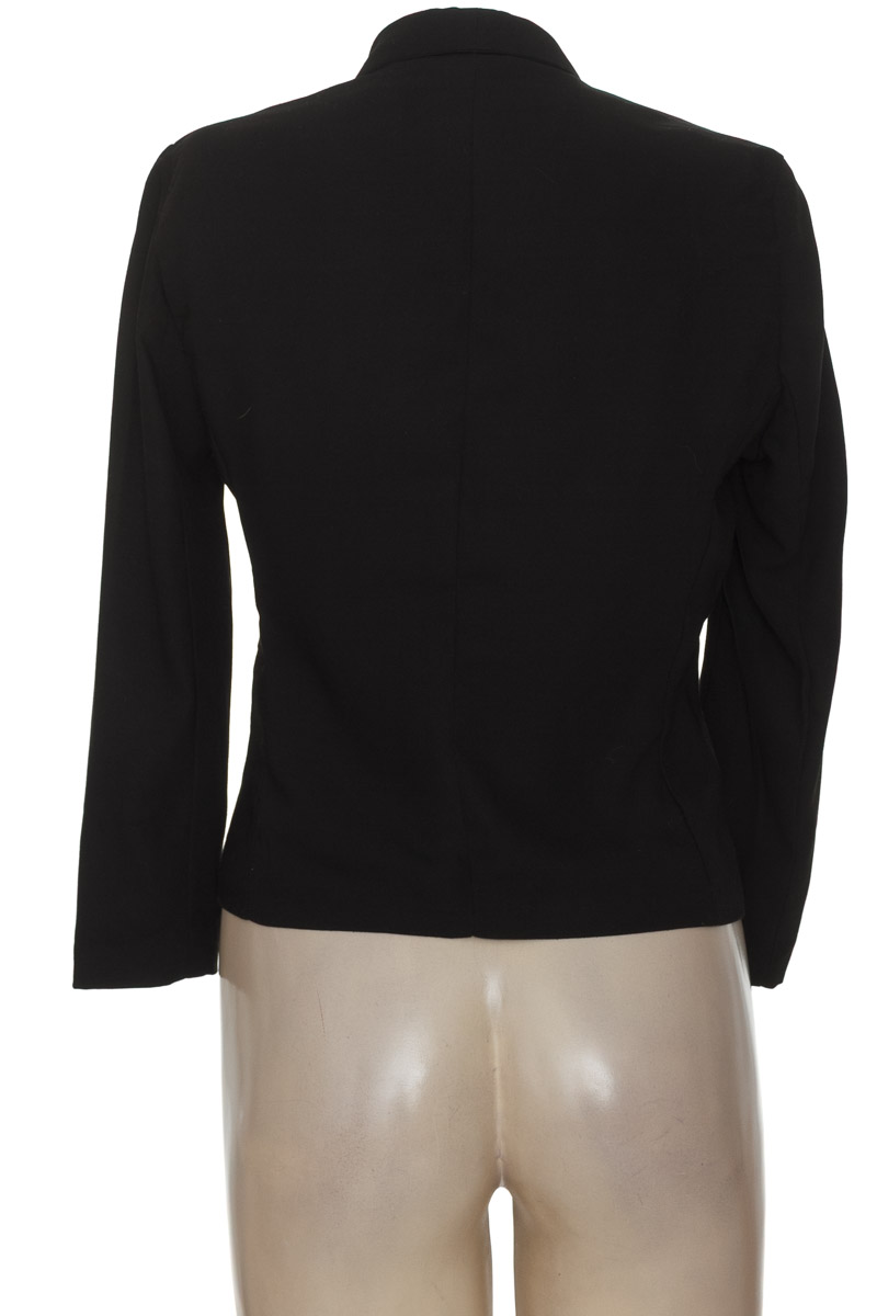 Chaqueta / Abrigo color Negro - Bershka