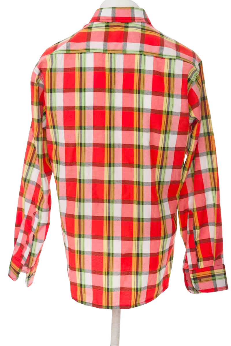 Camisa color Rojo - Closeando