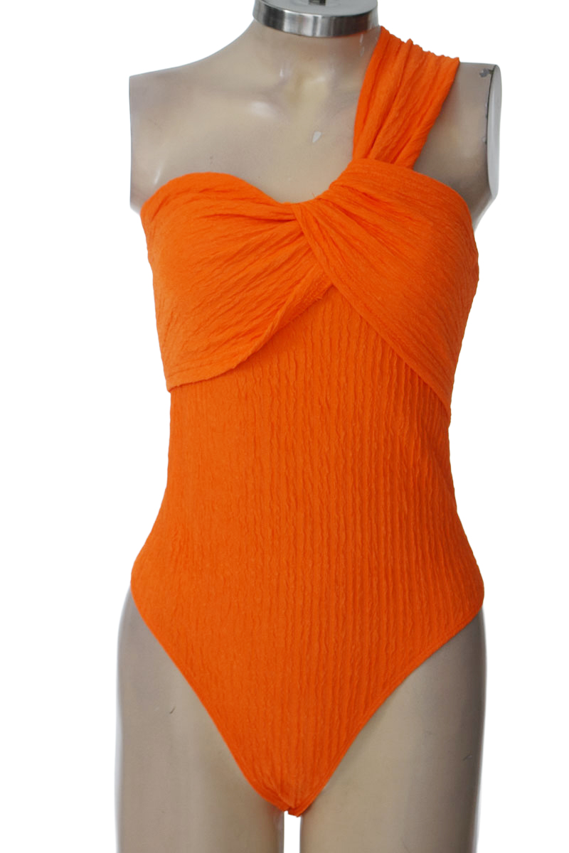 Top / Camiseta color Naranja - Closeando