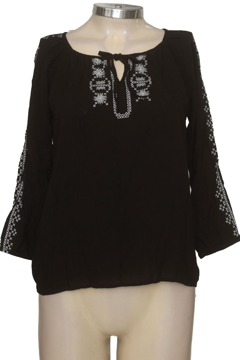 Blusa color Negro - Leonisa
