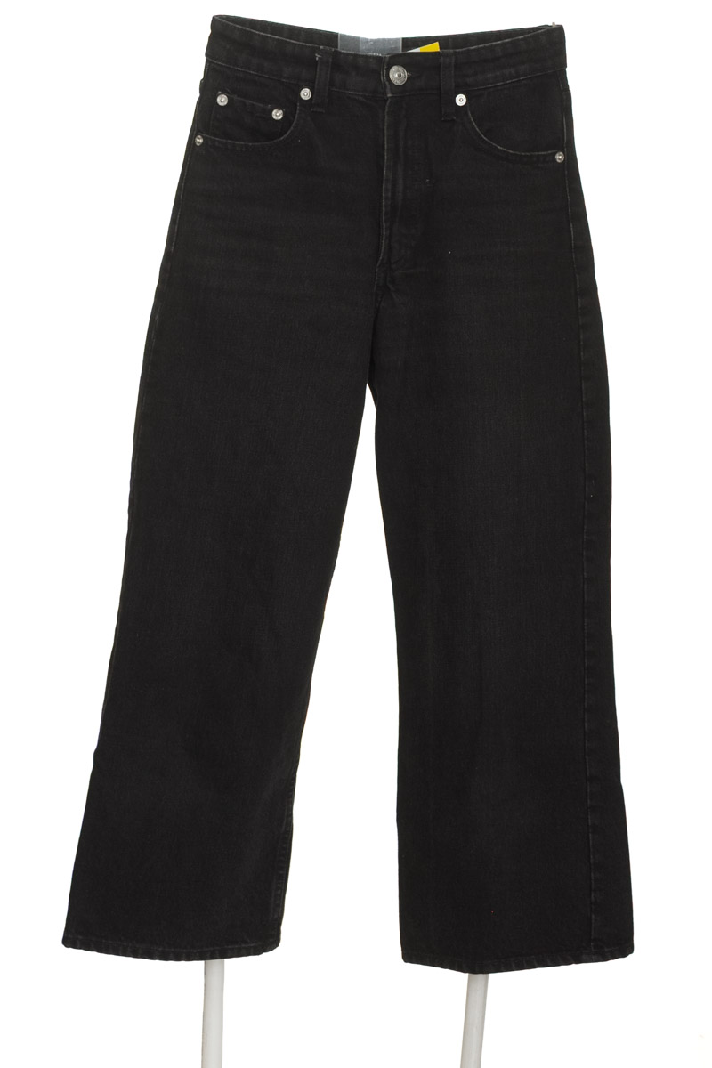 Pantalones color Negro - Zara