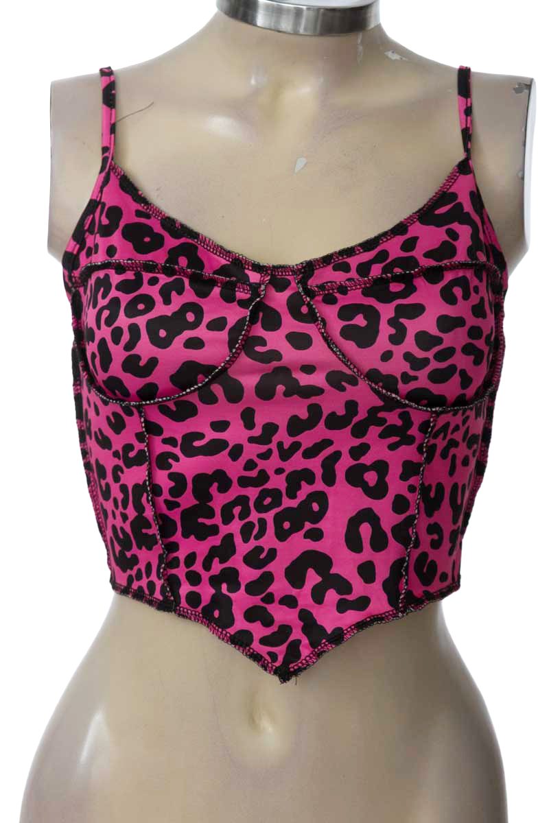 Top / Camiseta color Rosado - Closeando