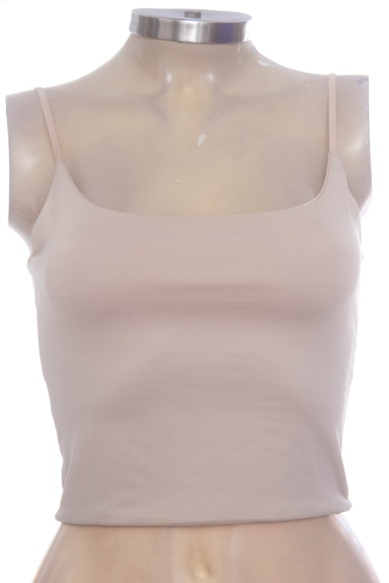 Top / Camiseta color Beige - Closeando