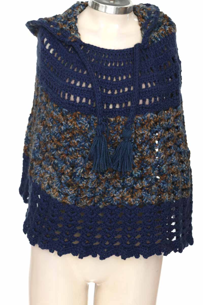 Sweater color Azul - Closeando