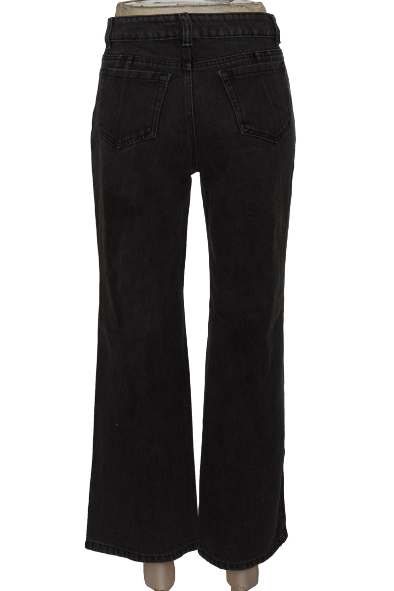 Pantalones color Gris - Closeando