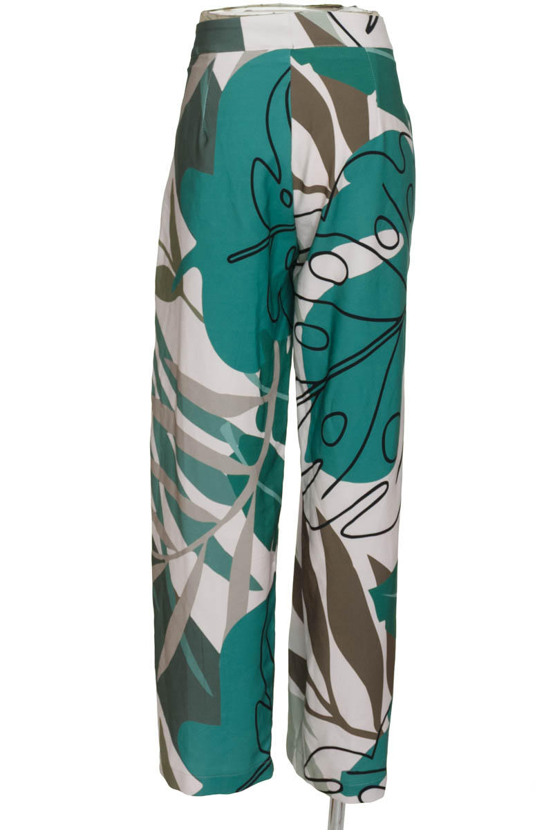 Pantalones color Verde - Closeando