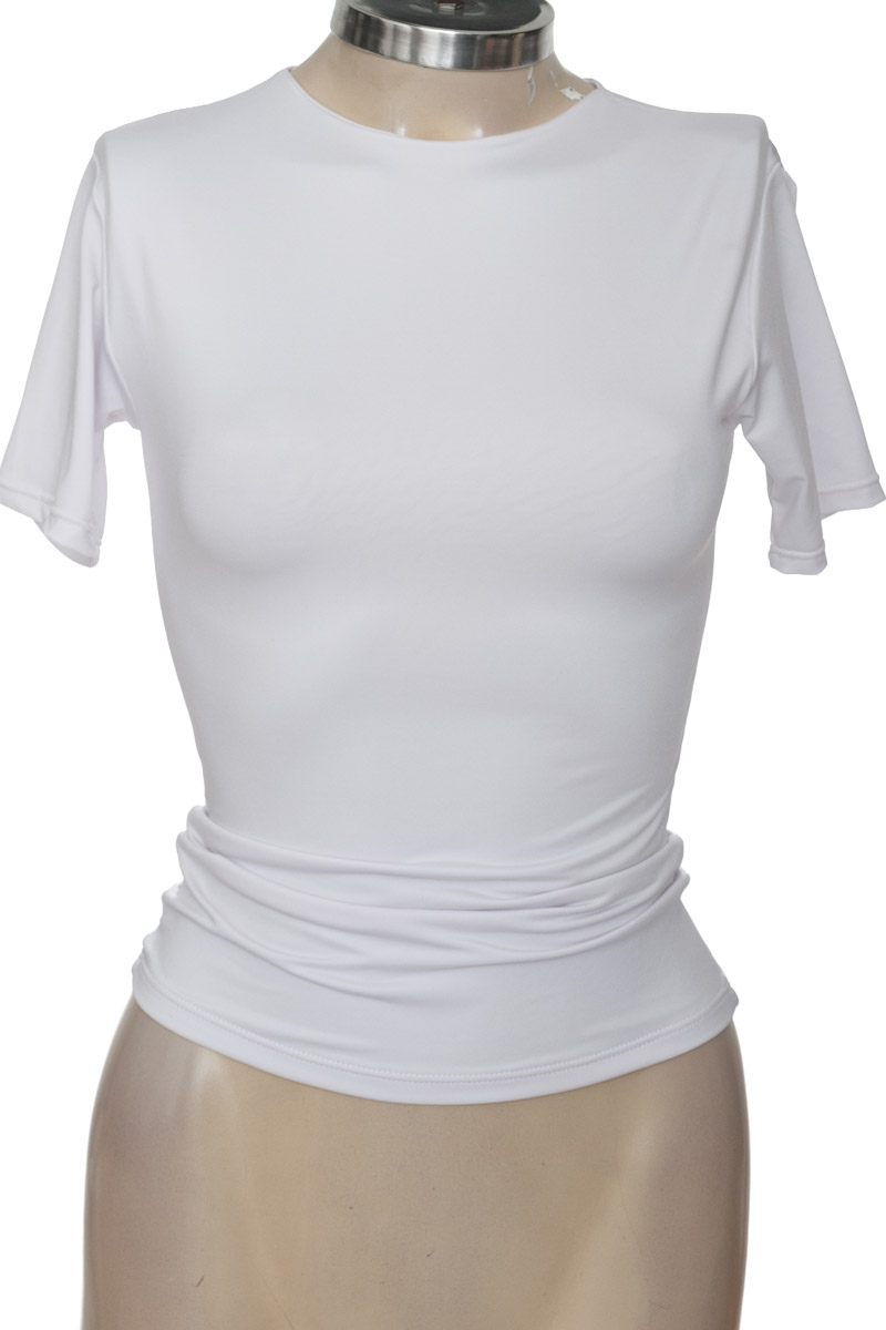 Top / Camiseta color Blanco - Closeando