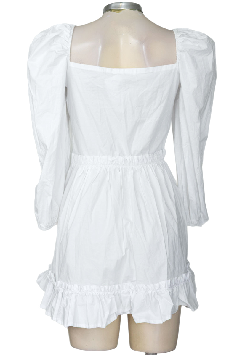 Vestido / Enterizo color Blanco - NAVISSI