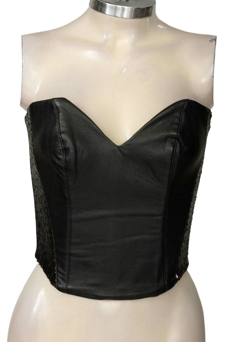 Top / Camiseta color Negro - Cesar Vga