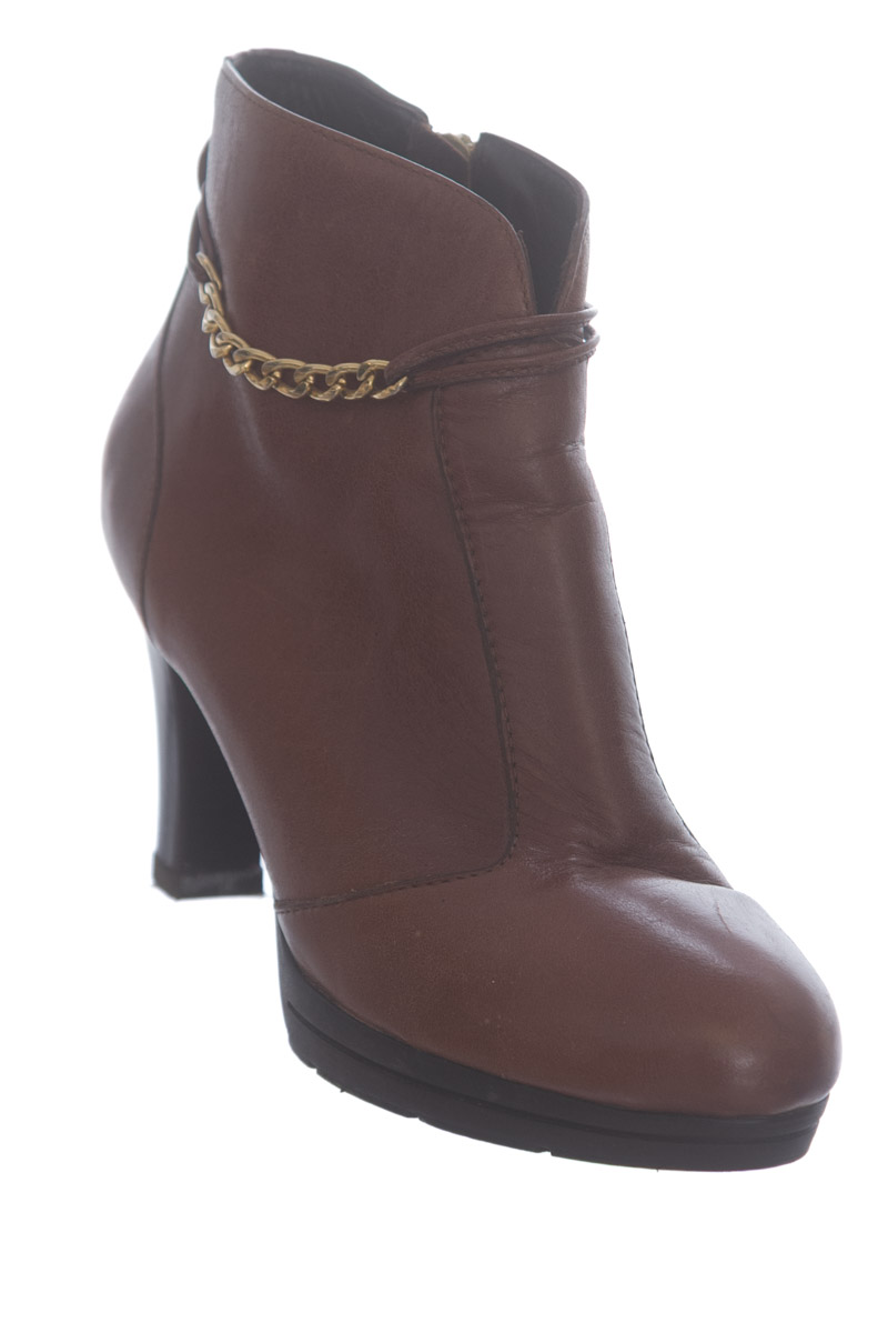 Zapatos color Café - Boucherel