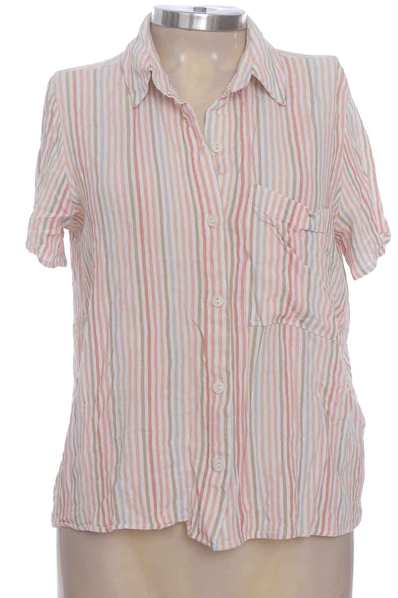 Top / Camiseta color Rosado - Koaj