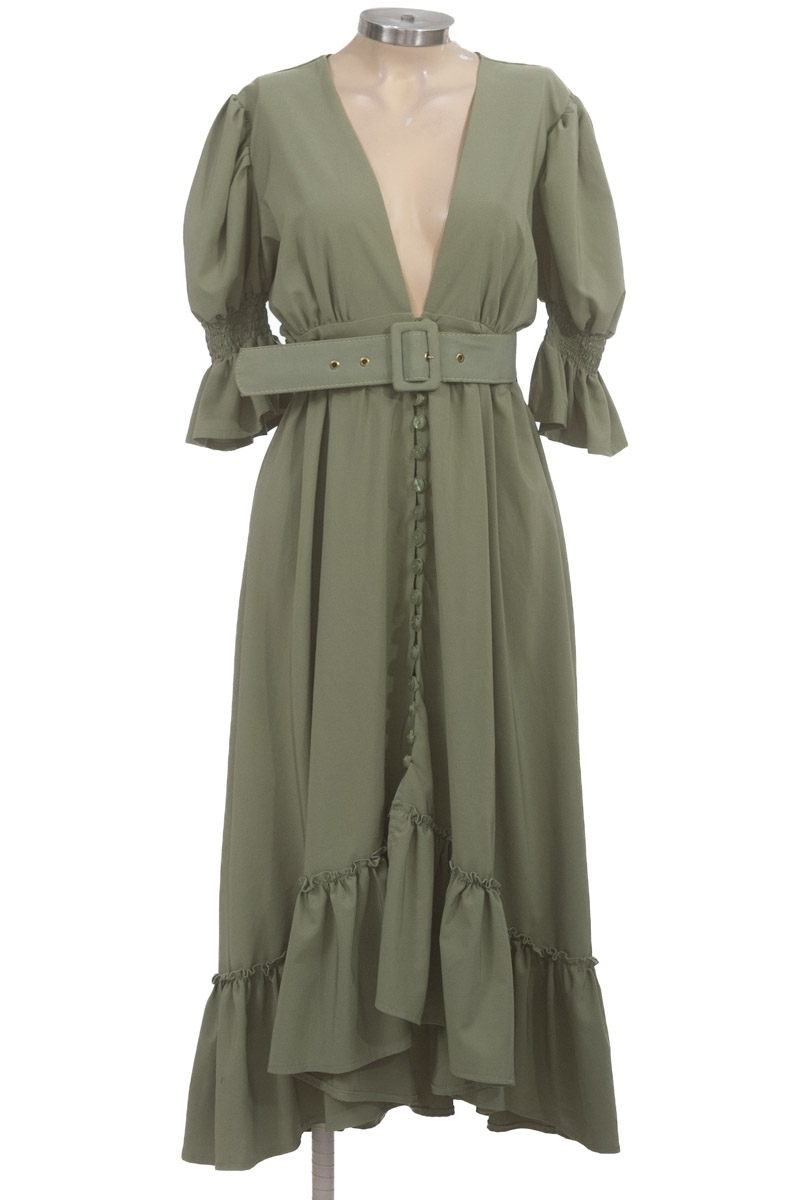 Vestido / Enterizo color Rosado - Closeando