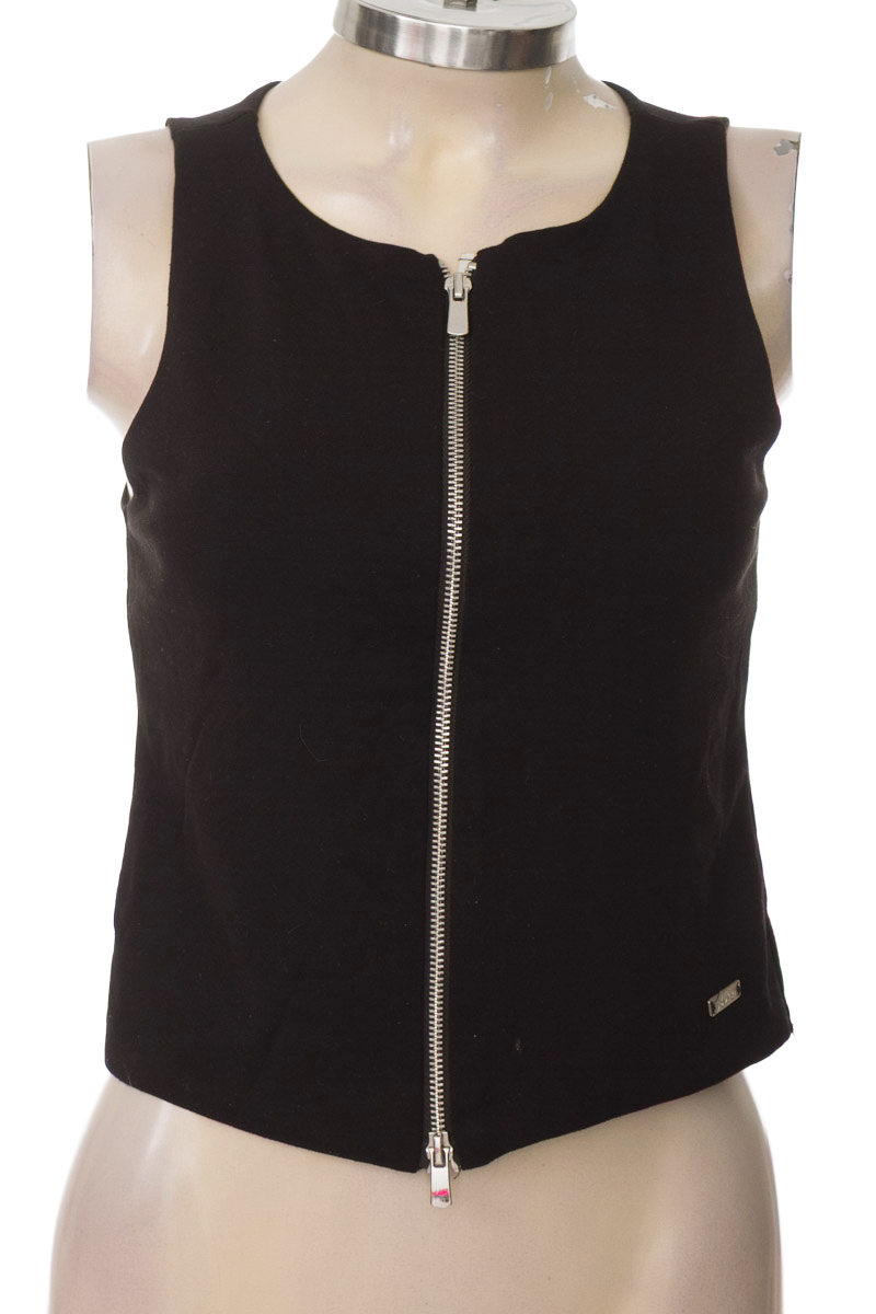 Top / Camiseta color Negro - Mossimo