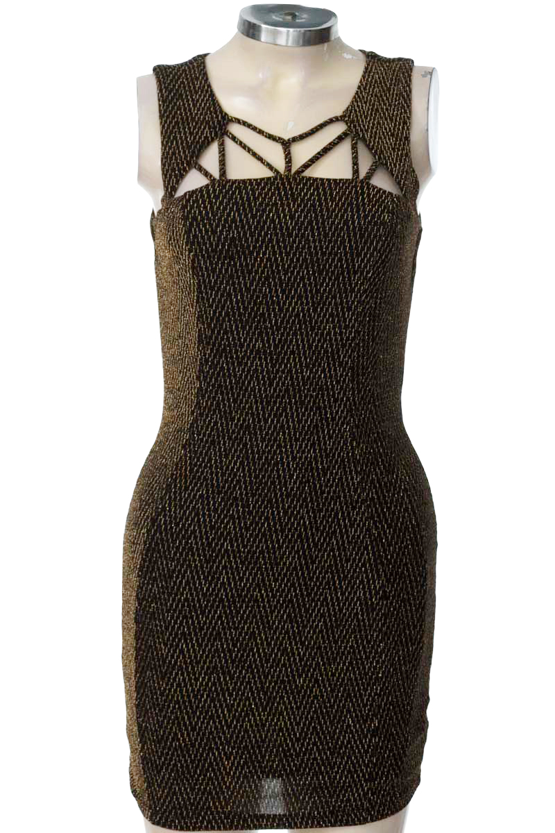 Vestido / Enterizo color Negro - Closeando