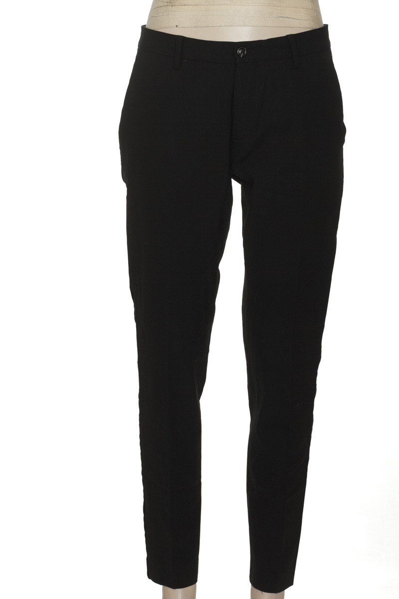 Pantalones color Negro - Zara