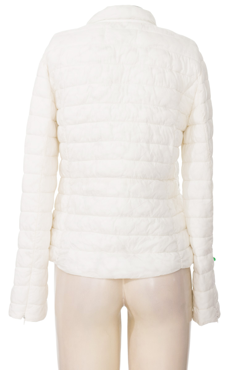 Chaqueta / Abrigo color Blanco - MNG