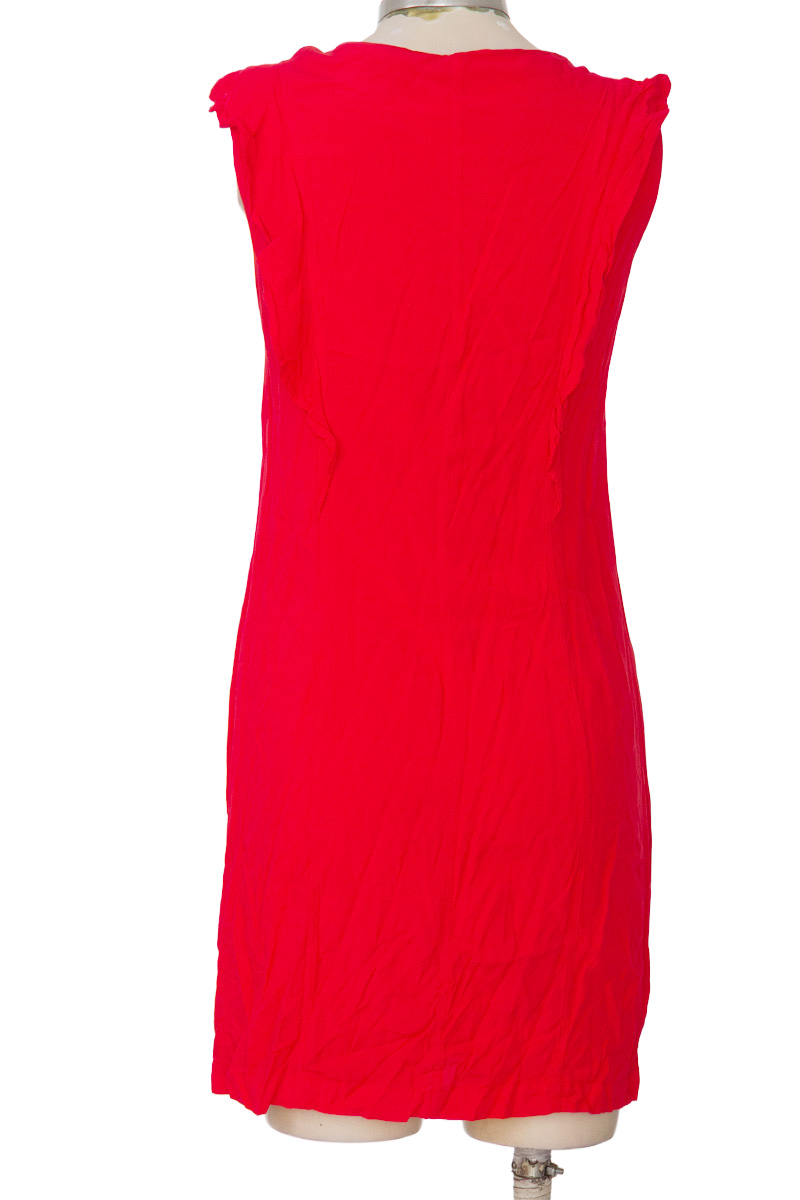 Vestido / Enterizo color Rojo - Basement