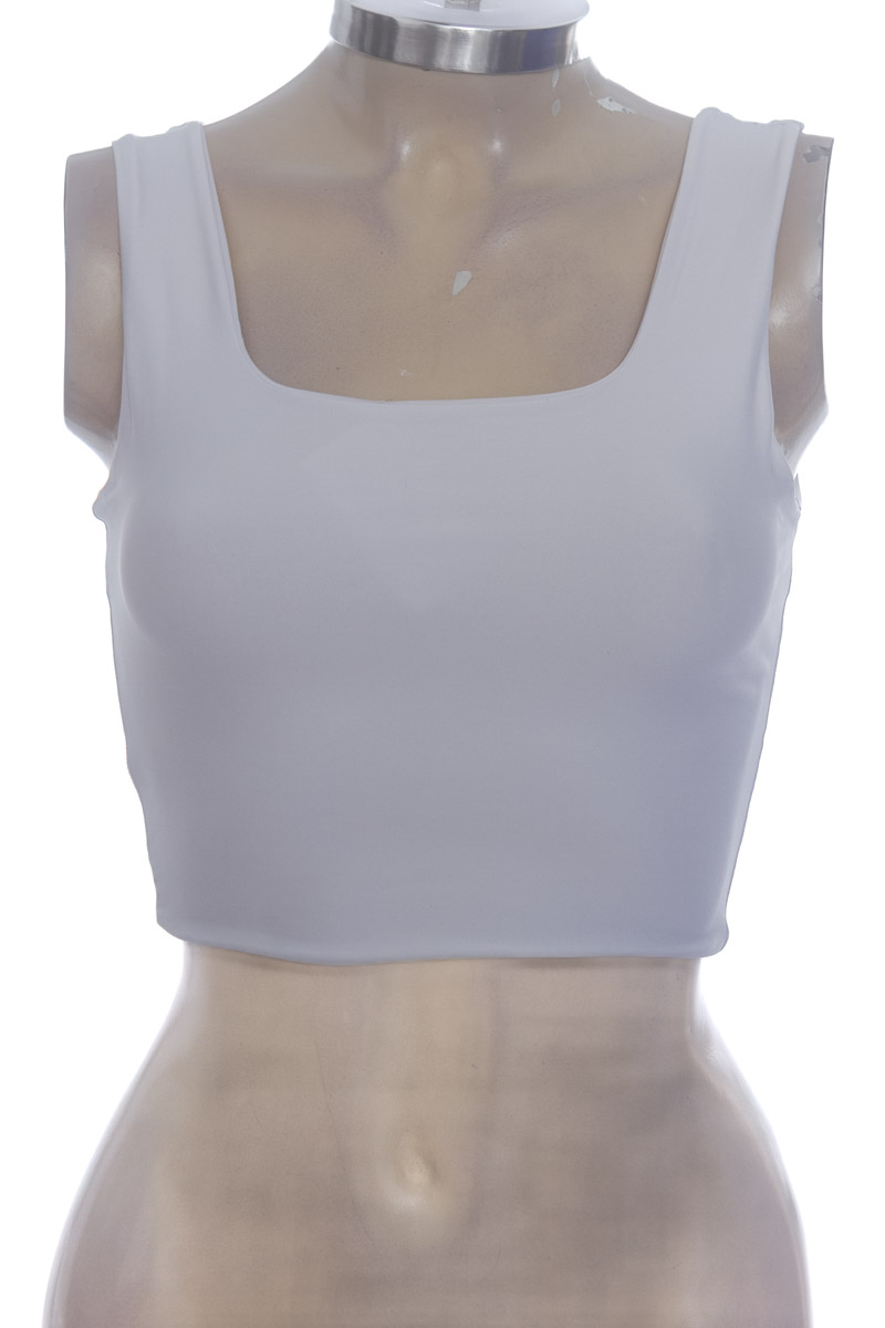 Top / Camiseta color Blanco - Closeando