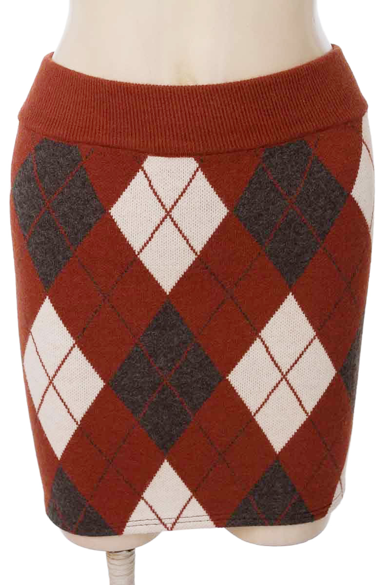 Falda color Café - Closeando