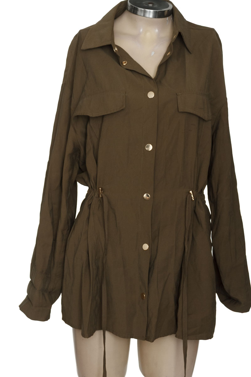 Chaqueta / Abrigo color Beige - Zara