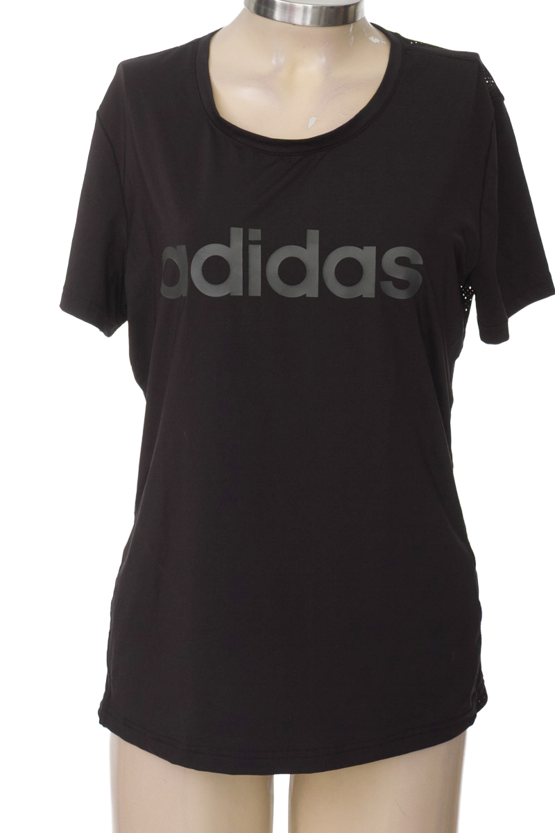 Ropa Deportiva / Salida de Baño color Negro - Adidas