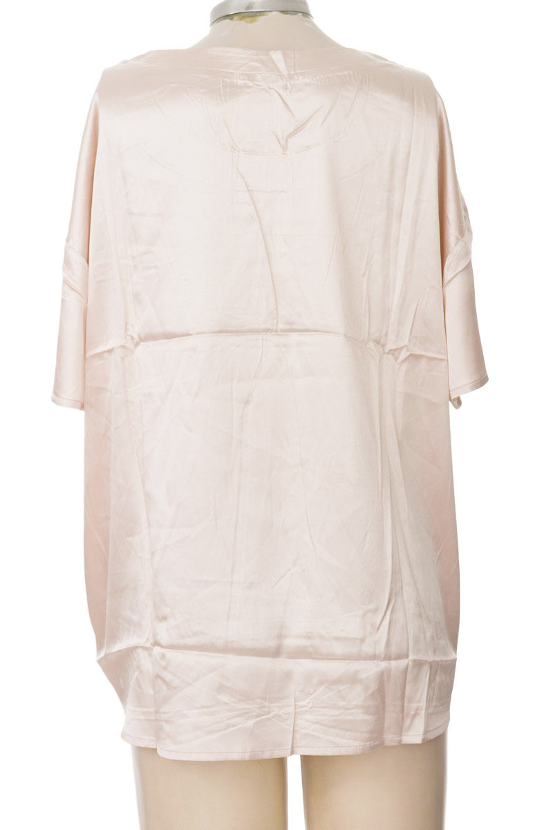 Blusa color Beige - Ekouaer