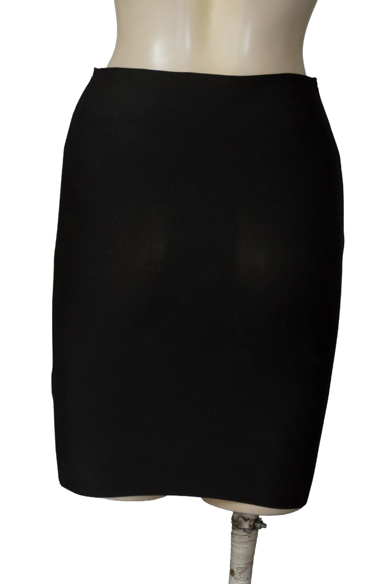 Falda color Negro - Wow Couture
