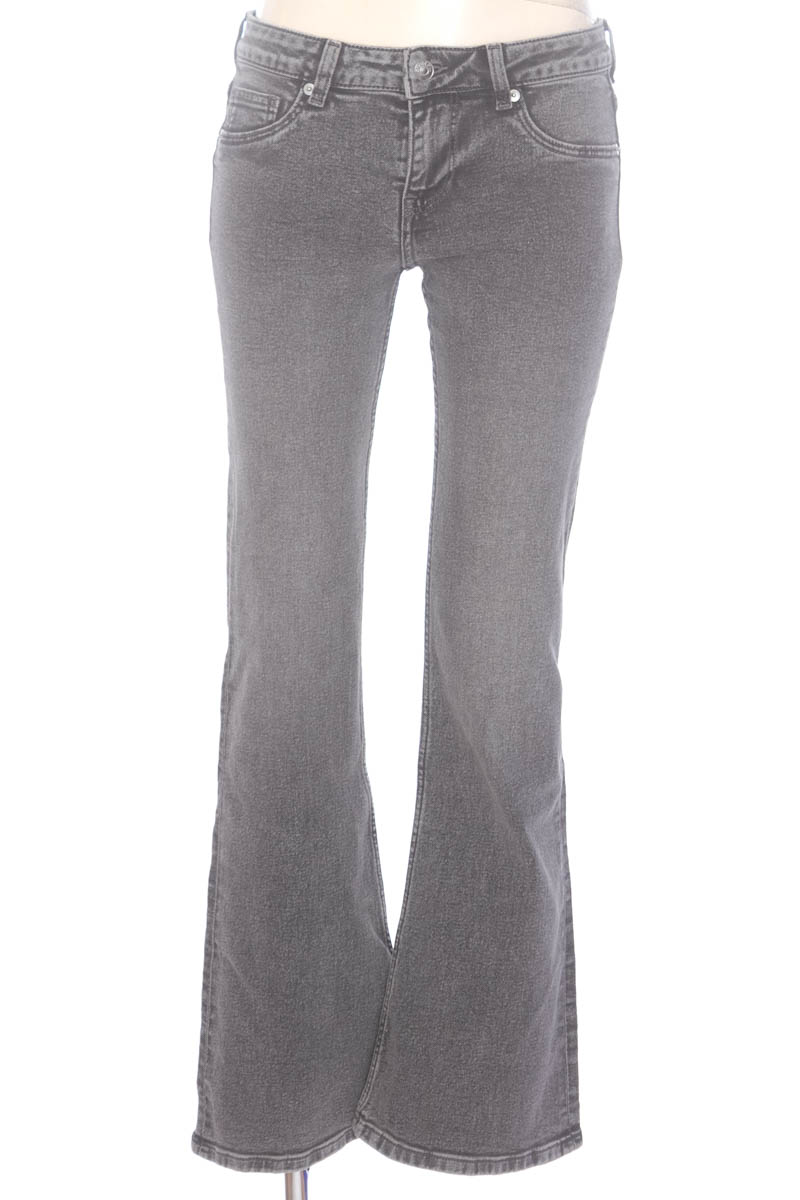 Pantalones color Gris - Divided by H&M