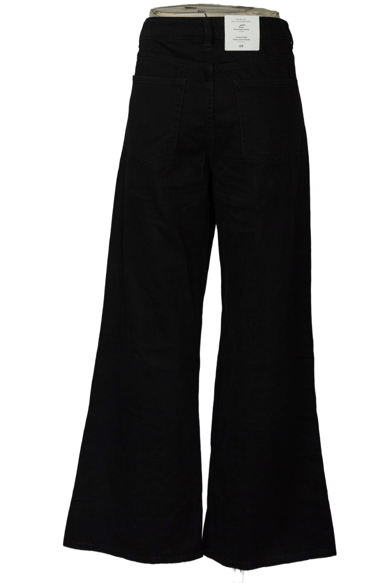 Pantalones color Negro - Divided by H&M
