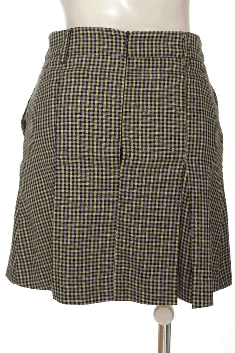 Falda color Beige - Basement