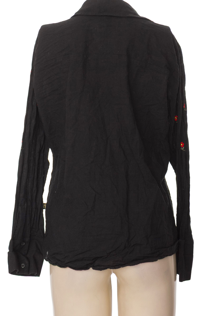 Blusa color Negro - Juana Shop