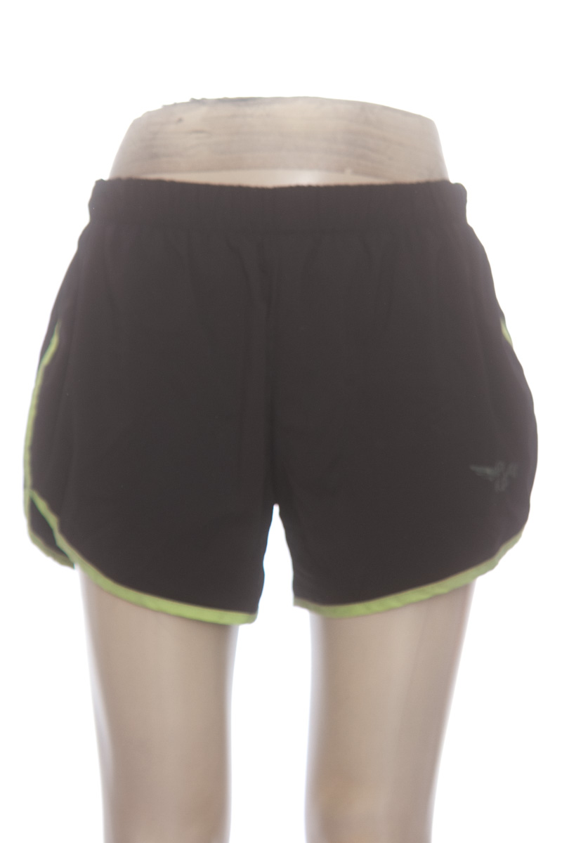 Short color Negro - Closeando