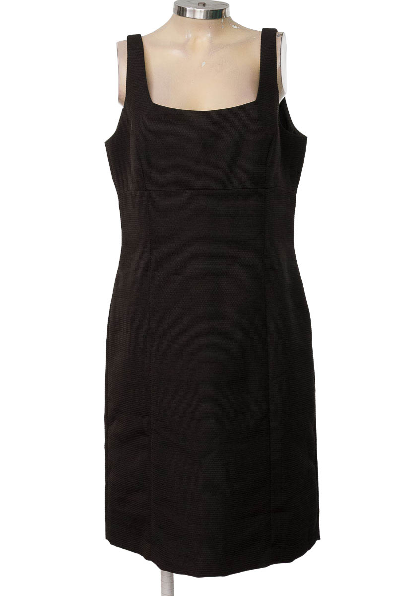 Vestido / Enterizo color Negro - Tahari