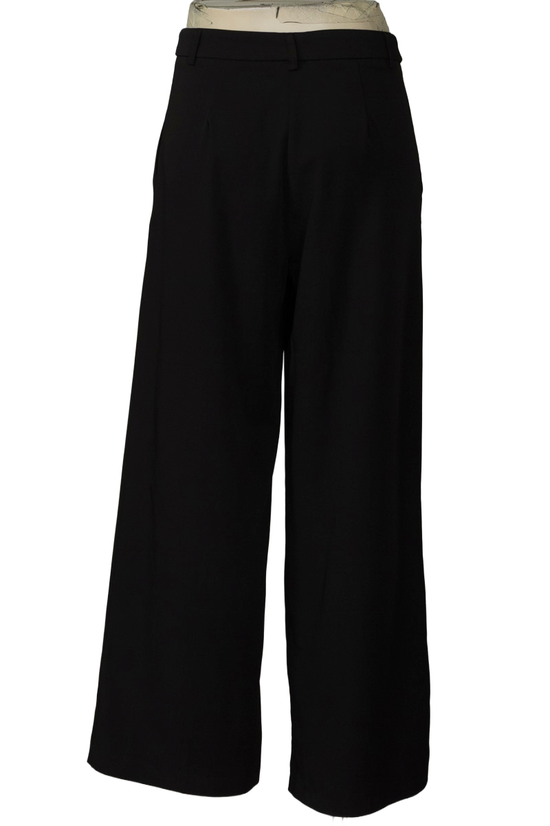 Pantalones color Negro - Spirito