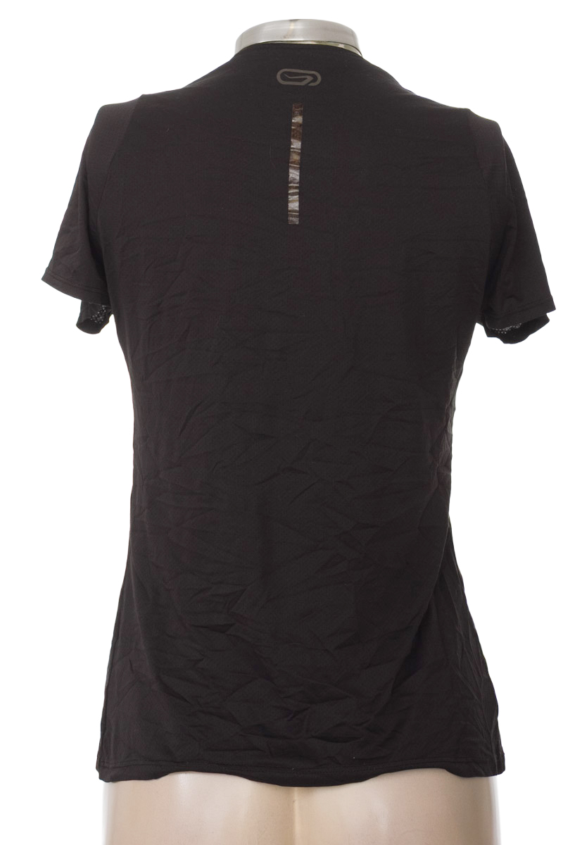 Ropa Deportiva / Salida de Baño color Negro - Closeando