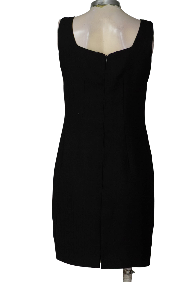 Vestido / Enterizo color Negro - Closeando