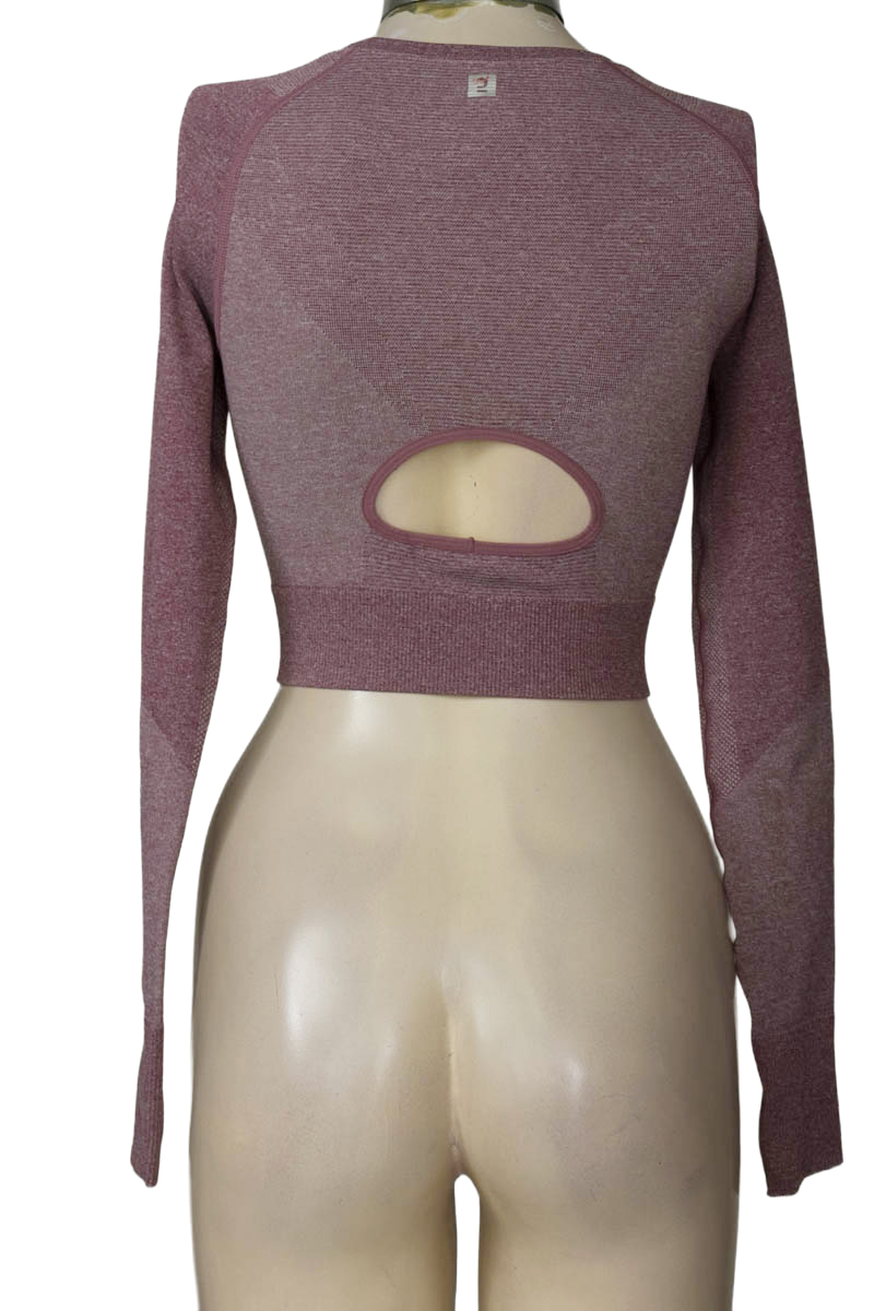 Ropa Deportiva / Salida de Baño color Lila - Closeando