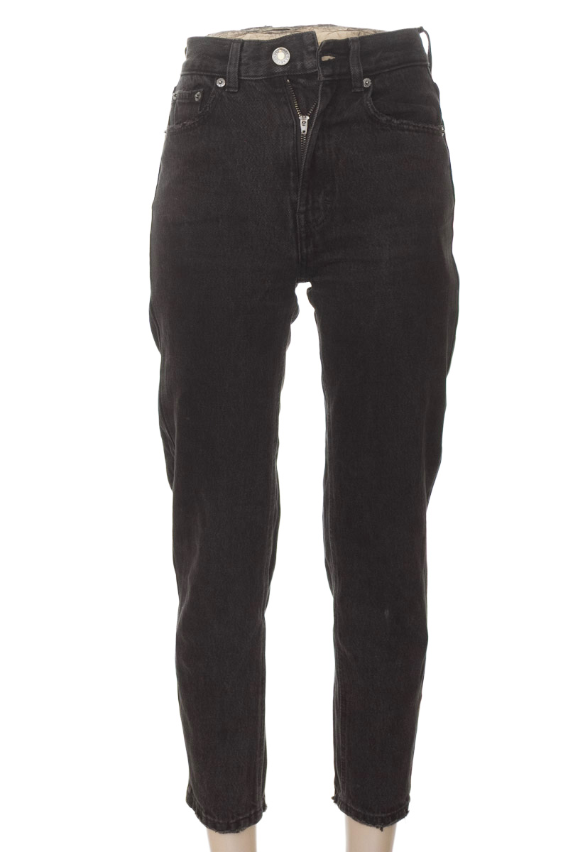 Pantalones color Negro - Pull & Bear