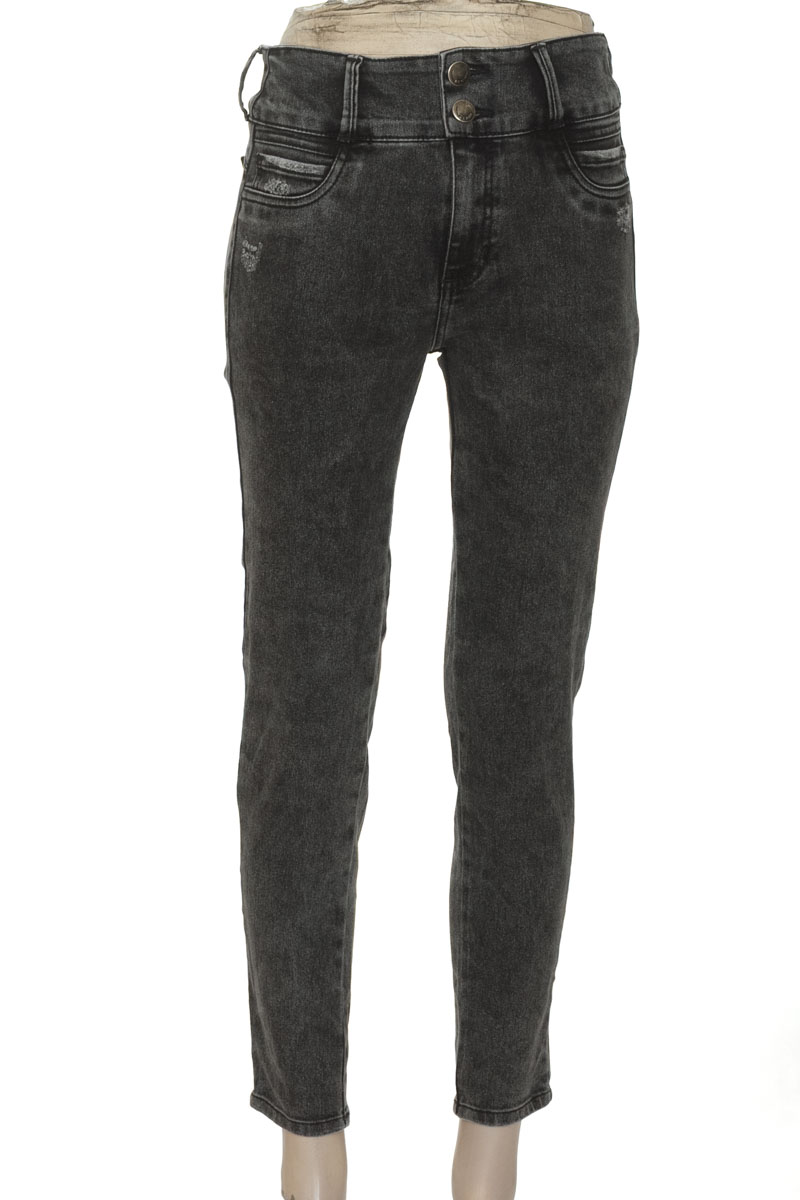 Pantalones color Negro - Pop Rose