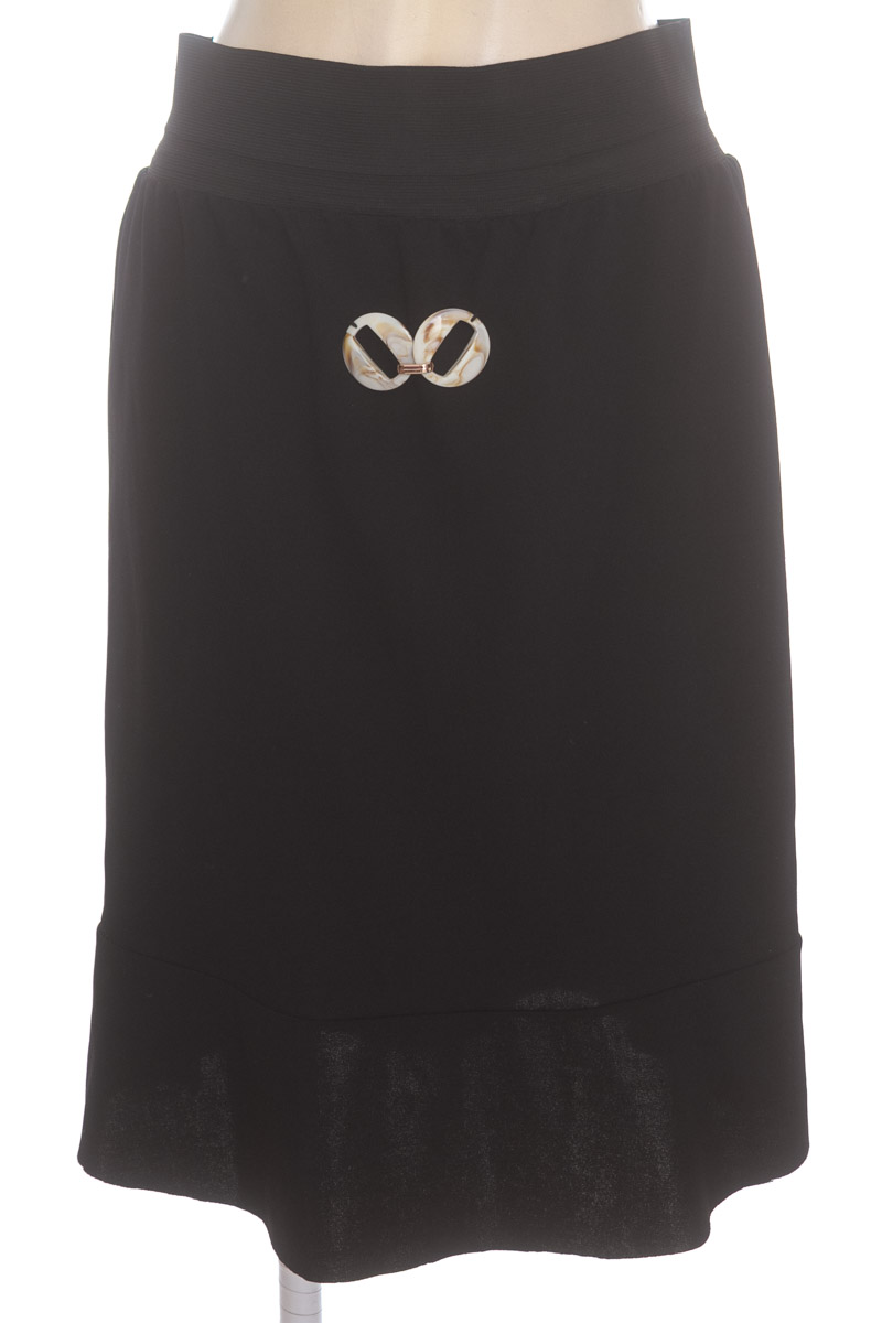 Falda color Negro - Closeando