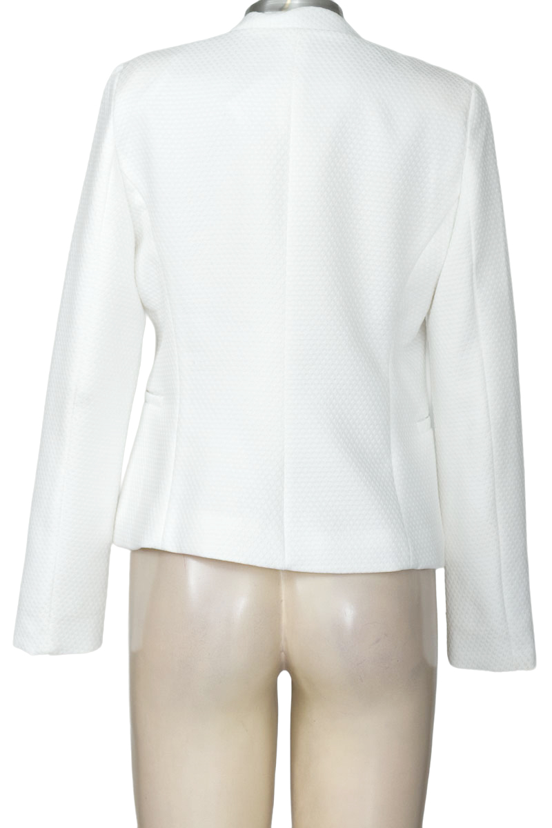 Chaqueta / Abrigo color Blanco - Studio F