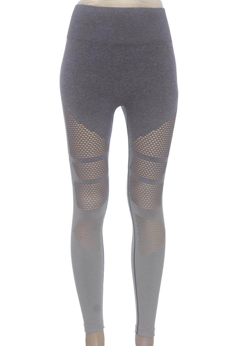 Ropa Deportiva / Salida de Baño color Gris - Lili pink