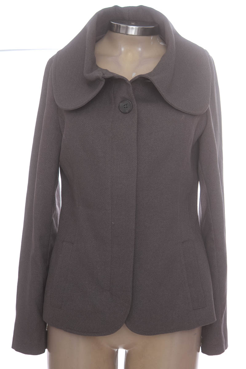 Chaqueta / Abrigo color Gris - XUSS