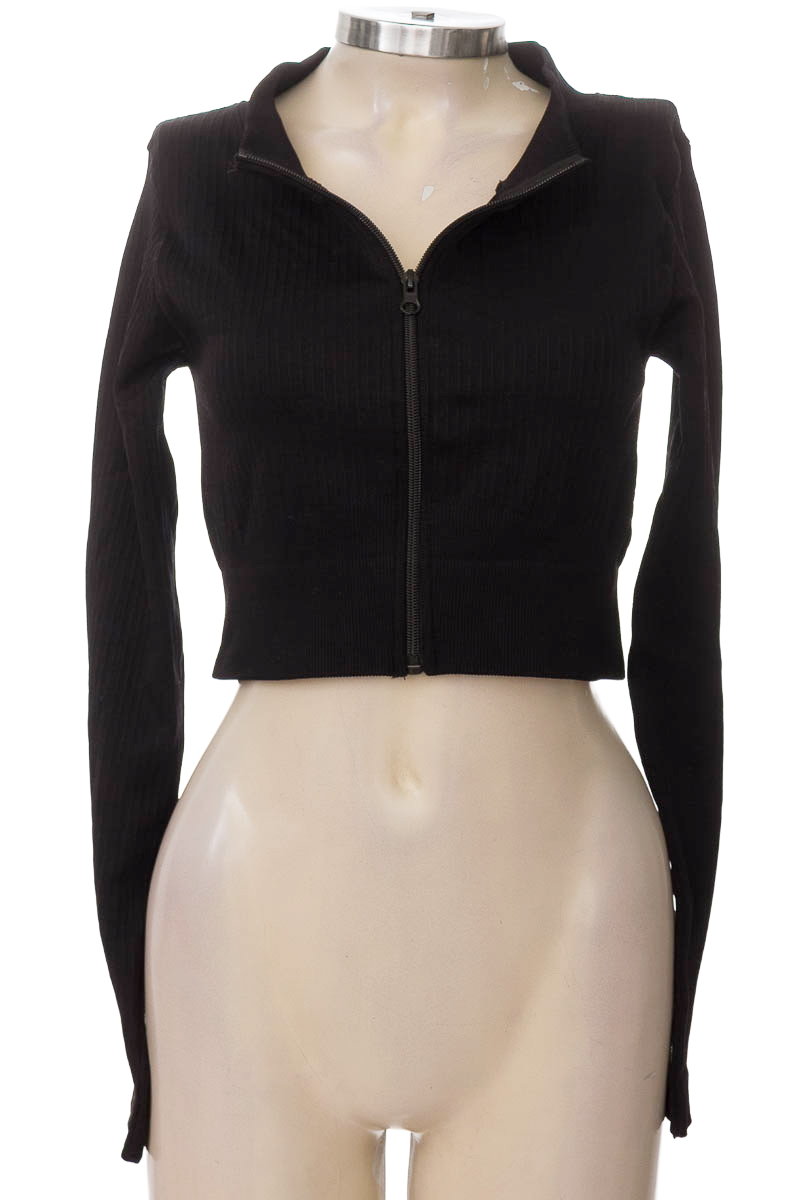 Ropa Deportiva / Salida de Baño color Negro - Believe