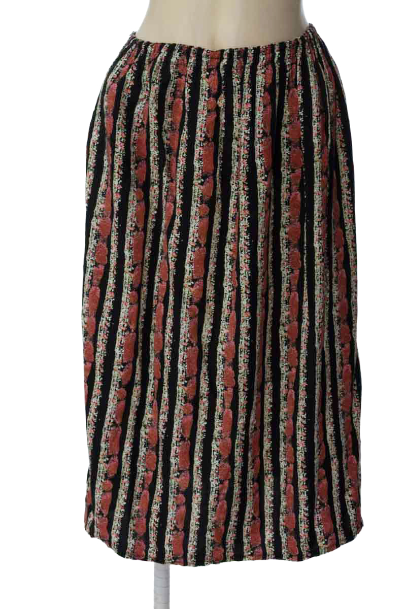 Falda color Estampado - Closeando