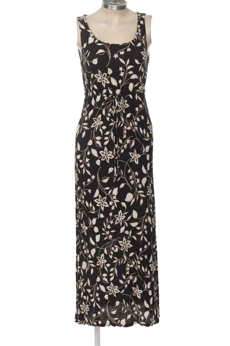 Vestido / Enterizo color Negro - STUDIO