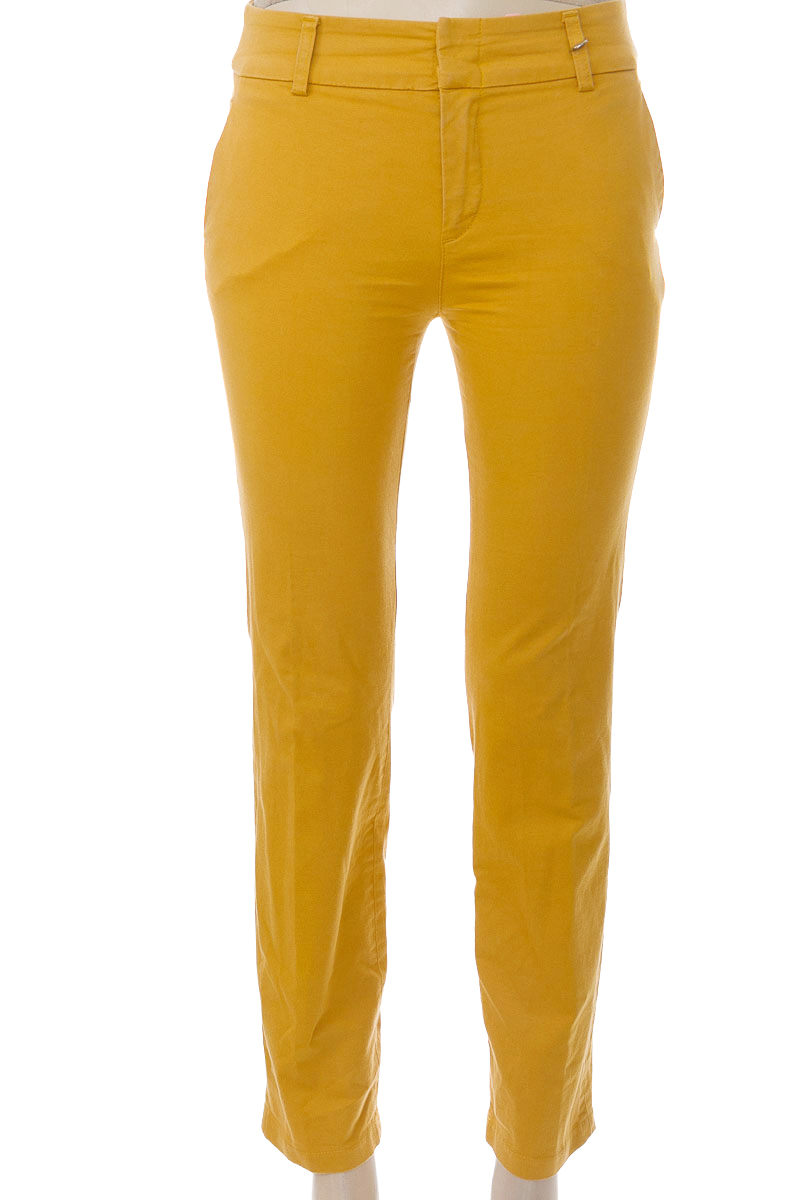 Pantalones color Mostaza - Esprit
