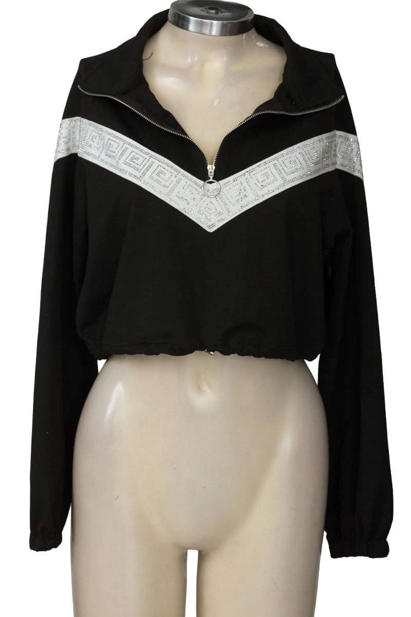 Sweater color Negro - Closeando