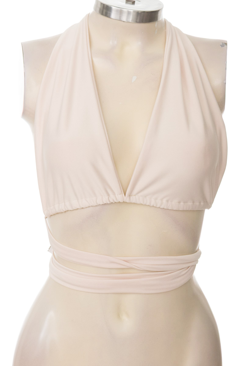 Top / Camiseta color Beige - Closeando