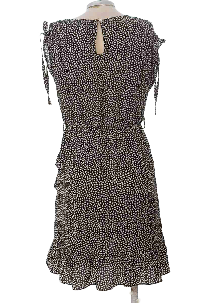 Vestido / Enterizo color Negro - Lianna Xu